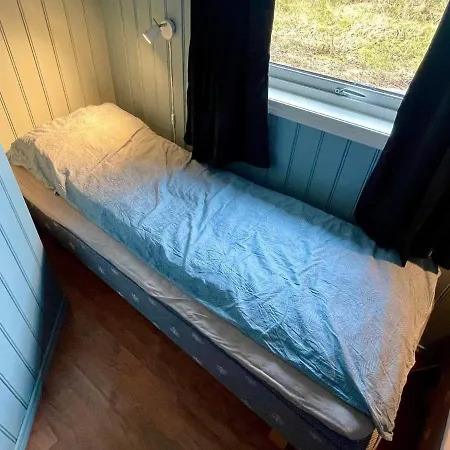 Holiday Auklandshamn Nyaraló